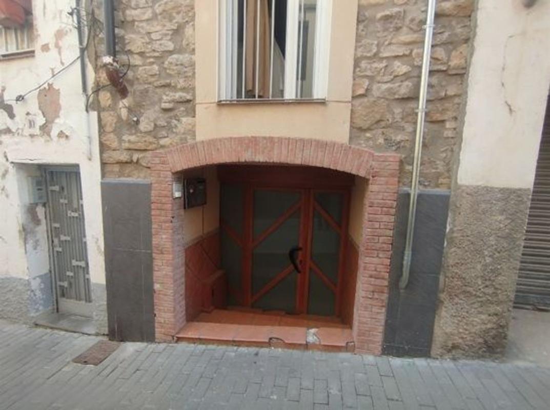 Продажа квартиры на Piso en Calle Clos, Sallent, Саллент
photo 2