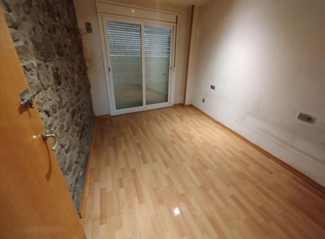Продажа квартиры на Piso en Calle Clos, Sallent, Саллент
photo 5