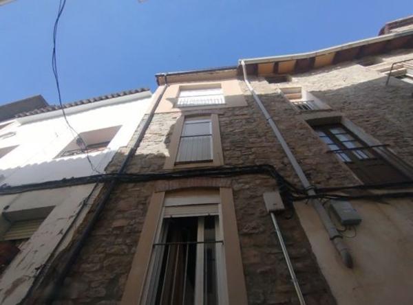 Sprzedaż mieszkania w Piso en Calle Clos, Sallent, Sallent
photo 1