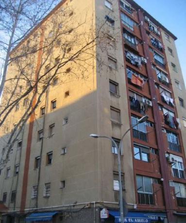 Продажа квартиры на Piso en Avenida del Marquès de Mont-Roig, Sant Roc, Badalona, Бадалона
 photo 2
