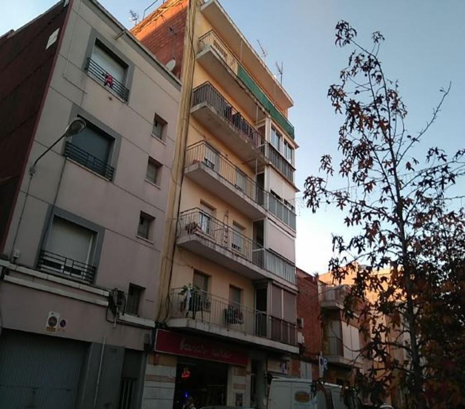 Sale of apartment in Piso en Calle de Núria, La Maurina, Terrassa, Terrassa
photo 1