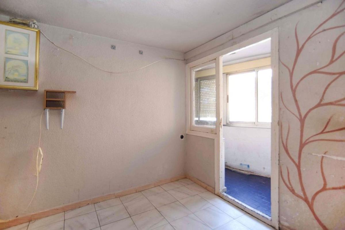 Venta de piso en Piso en Calle del Brasil, Els Merinals, Sabadell, Sabadell
photo 4