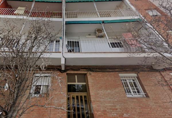 Venta de piso en Piso en Passatge d'En Salvatella, Singuerlín, Santa Coloma de Gramenet, Santa Coloma de Gramenet
 photo