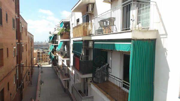 Venta de piso en Piso en Avenida de l'Anselm de Riu, Singuerlín, Santa Coloma de Gramenet, Santa Coloma de Gramenet
photo 1