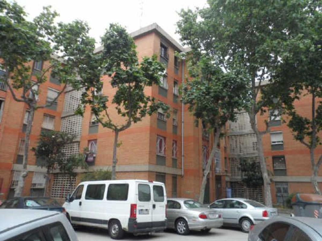 Venta de piso en Piso en Calle d'Alfons XII, Sant Roc, Badalona, Badalona
photo 1
