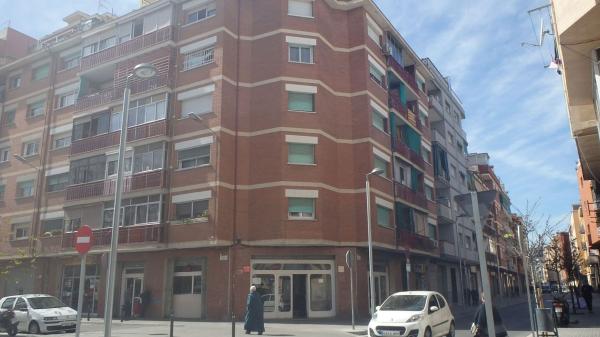 Venta de piso en Piso en Calle de l'Onze de Setembre, Sant Adriá Nord, Sant Adriá de Besós, Sant Adriá de Besós
 photo