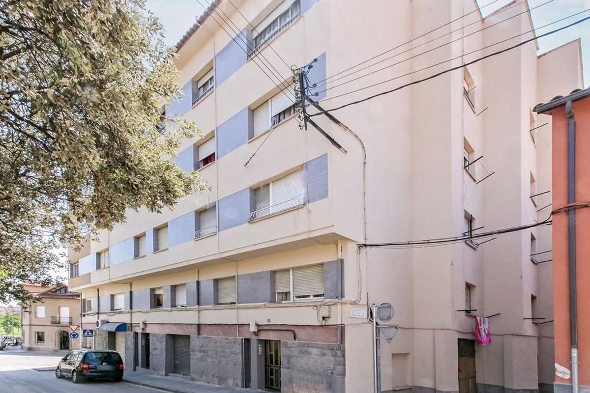 Sprzedaż mieszkania w Piso en Avenida de la Diputació, 108, Manlleu, Manlleu
photo 1