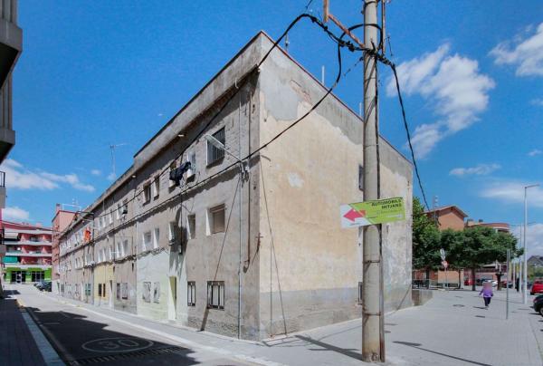 Venta de piso en Piso en Calle de l'Amistat, Sant Andreu de la Barca, Sant Andreu de la Barca
photo 1