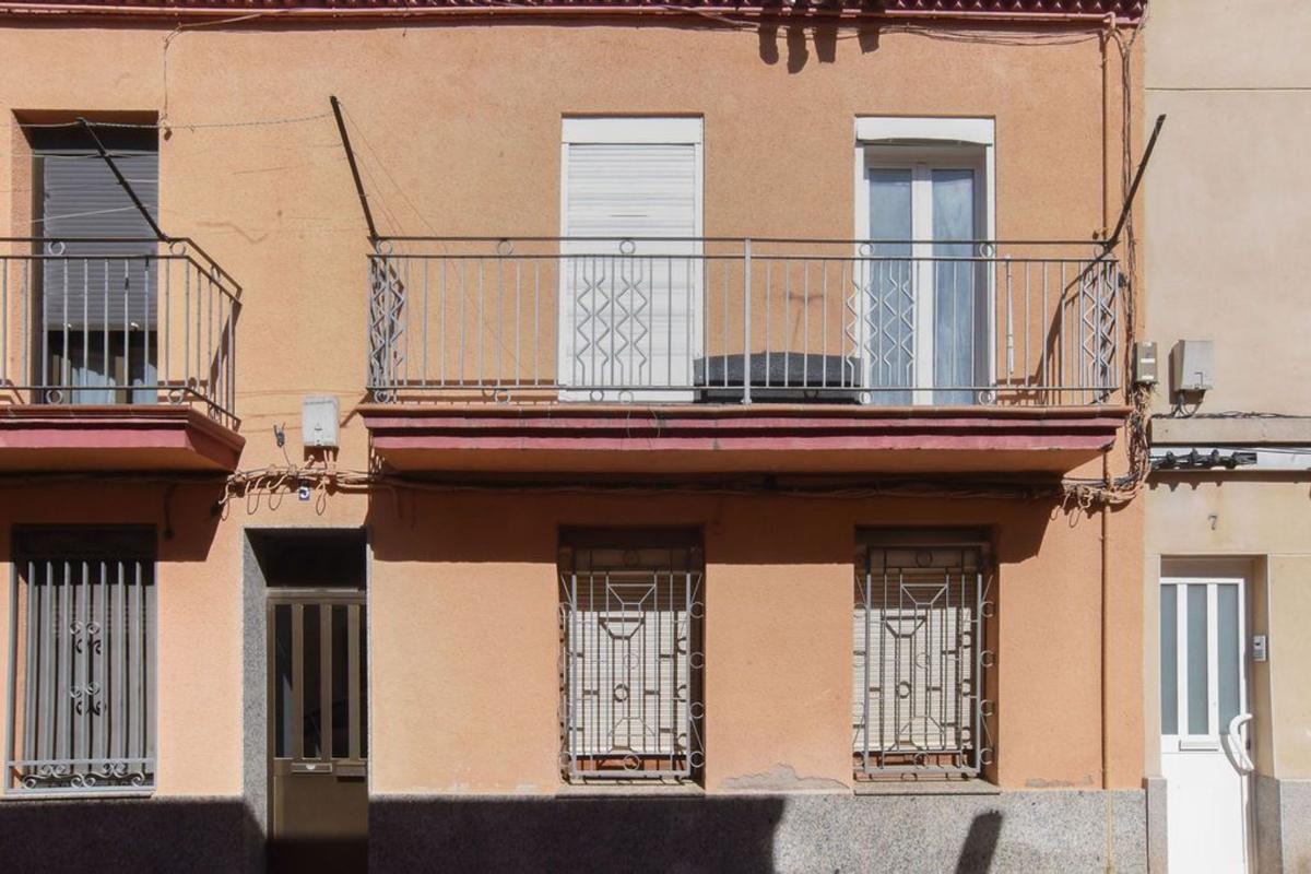 Venta de piso en Piso en Carrer Tossal del Coro, Fonts dels Capellans - Viladordis, Manresa, Manresa
photo 1