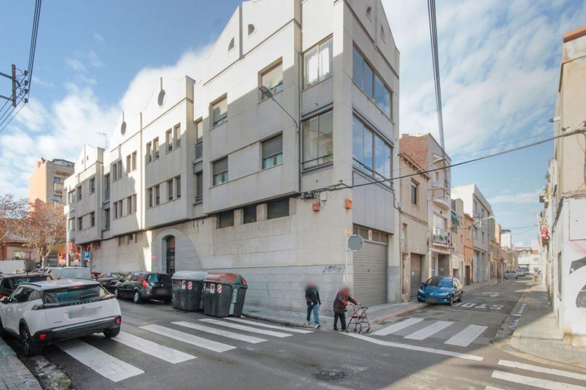 Venta de piso en Piso en Calle de Tarragona, Ca N'Oriac, Sabadell, Sabadell
photo 1