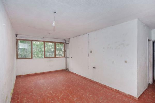 Venta de piso en Piso en Calle de Llevant, La Mina, Sant Adriá de Besós, Sant Adriá de Besós
thumbnail 1