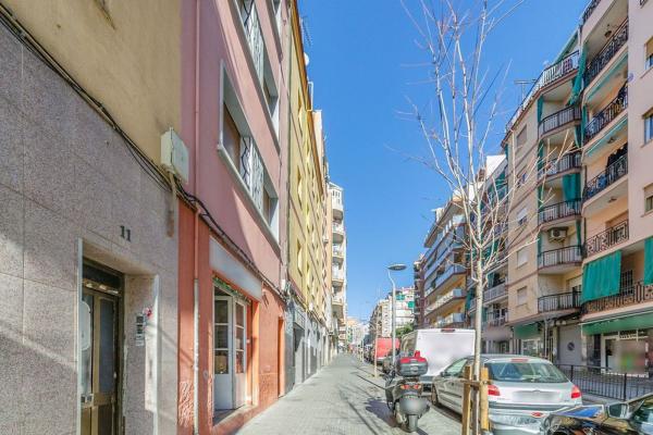 Sprzedaż mieszkania w Piso en Avenida Nord, Les Planes, Hospitalet de Llobregat, Hospitalet de Llobregat
 photo