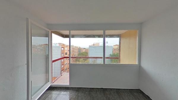 Venta de piso en Piso en Calle d'Eugeni d'Ors, Santa Perpètua de Mogoda, Santa Perpètua de Mogoda
 photo 4