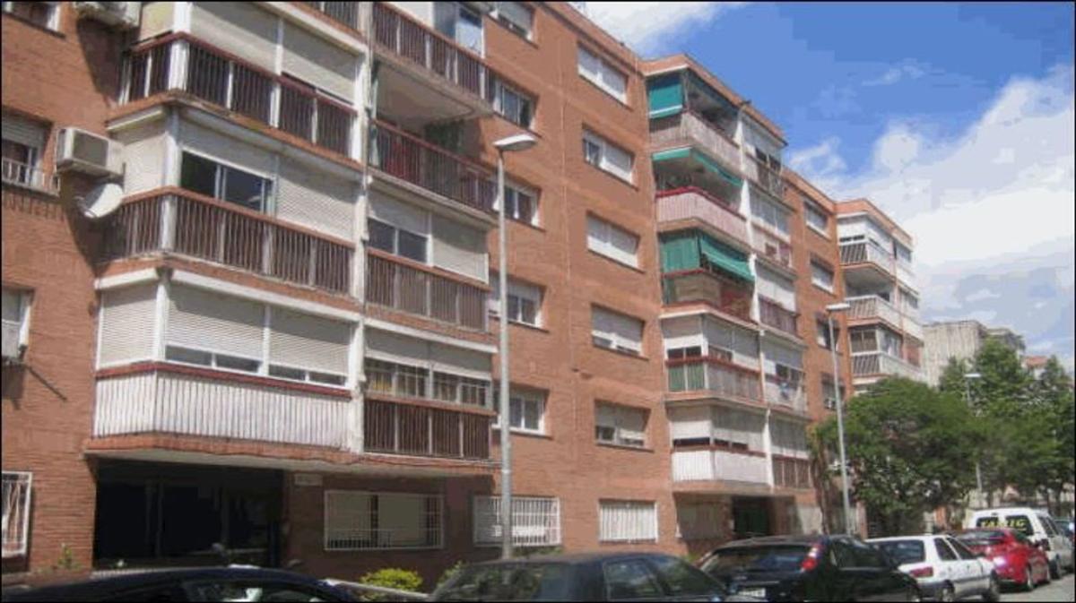 Venta de piso en Piso en Calle d'Eugeni d'Ors, Santa Perpètua de Mogoda, Santa Perpètua de Mogoda
 photo 2