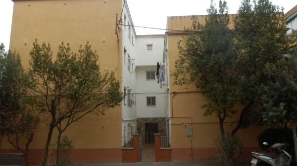 Venta de piso en Piso en Calle dels Almogàvers, Singuerlín, Santa Coloma de Gramenet, Santa Coloma de Gramenet
 photo