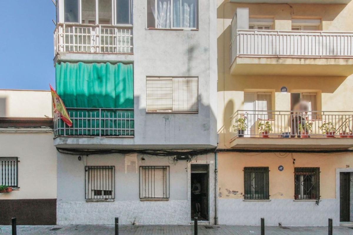 Sprzedaż mieszkania w Piso en Calle de Ruperto Chapí, La Pau, Badalona, Badalona
photo 1