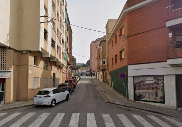 Продажа квартиры на Piso en Calle del Doctor Zamenhof, Zona Nord, Rubí, Руби
 photo 1