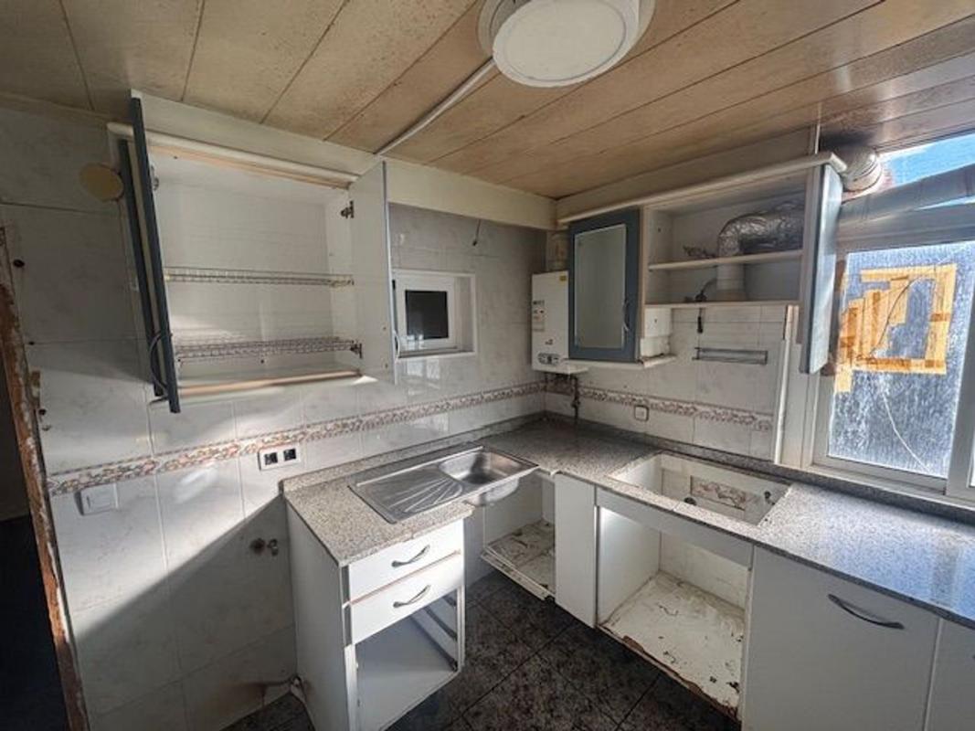Продажа квартиры на Piso en Plaza Blocs Florida, Les Planes, Hospitalet de Llobregat, Госпиталет-де-Льобрегат
photo 3