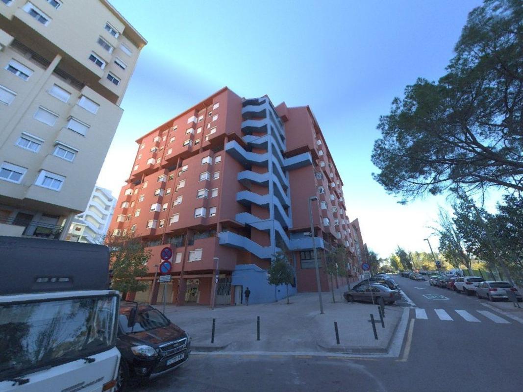 Venta de piso en Piso en Passatge de les Moreres, Can Deu, Sabadell, Sabadell
photo 1