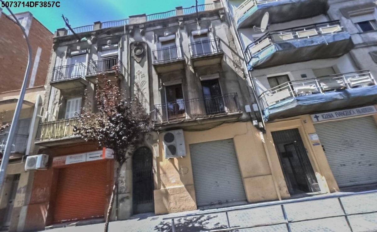 Sprzedaż mieszkania w Piso en Calle de Simancas, Artigues, Badalona, Badalona
photo 1