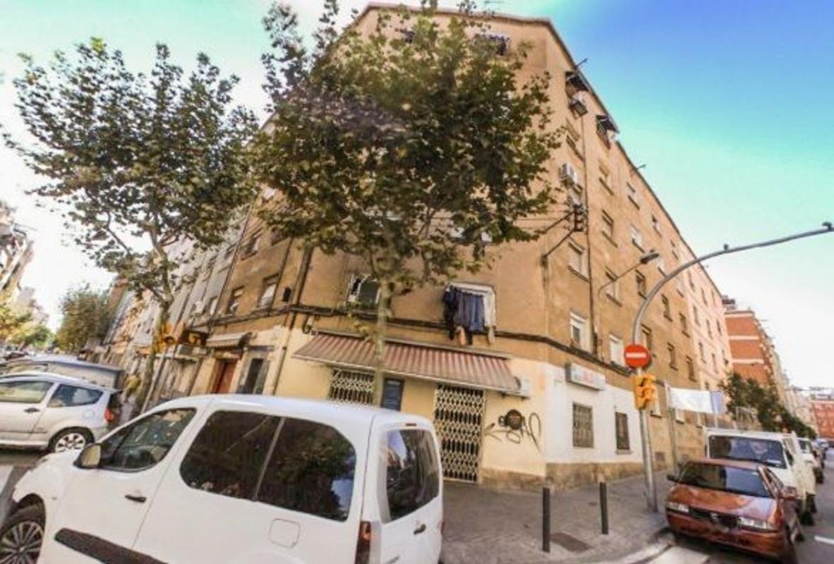Sprzedaż mieszkania w Piso en Calle Enginyer Moncunill, La Florida, Hospitalet de Llobregat, Hospitalet de Llobregat
photo 1