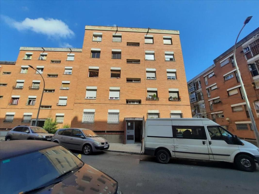 Venta de piso en Piso en Calle Mas Canals, Can Puiggener, Sabadell, Sabadell
photo 1