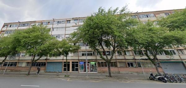 Venta de piso en Piso en Passatge Torelló, Santa Clara-Caputxins-Hospital, Vic, Vic
 photo