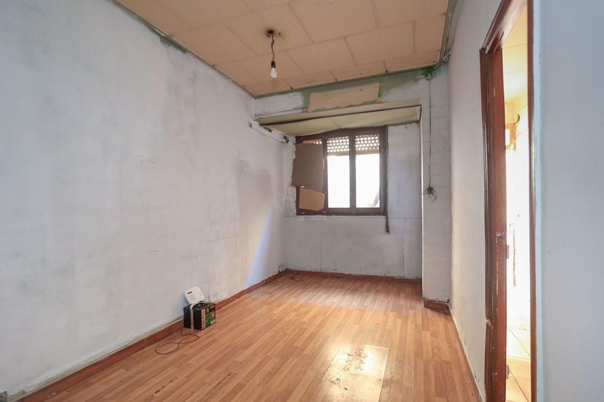Venta de piso en Piso en Calle de Goya, Campoamor, Sabadell, Sabadell
 photo 2