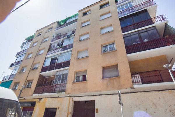 Sale of flat in Piso en Calle Sant Jordi, Canovelles, Canovelles
photo 1