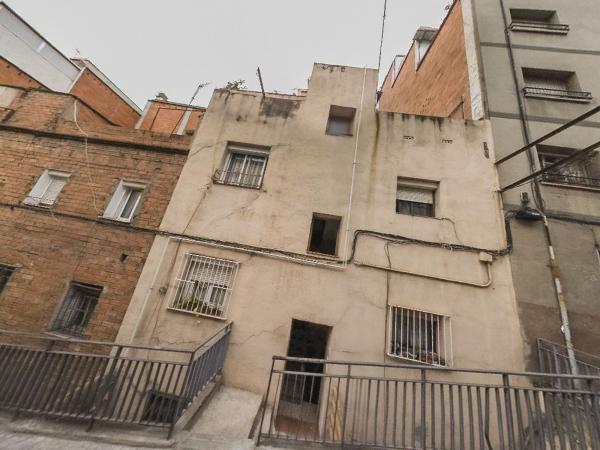 Sprzedaż mieszkania w Piso en Calle de Sigüenza, El Carmel, Barcelona, Barcelona
photo 1