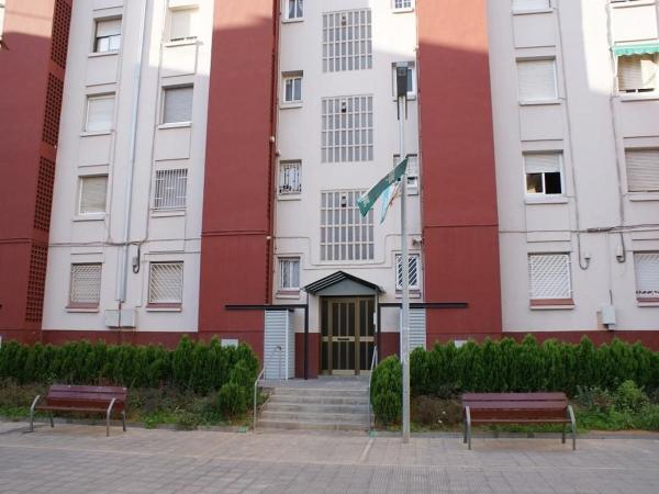 Продажа квартиры на Piso en Plaza del Trèvol, Sant Vicenç Dels Horts, Сант Висенс Дельс Орц
 photo