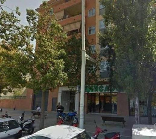 Sprzedaż mieszkania w Piso en Calle de la Pallaresa, Sant Crist, Badalona, Badalona
 photo 2