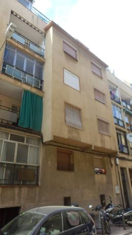 Venta de piso en Piso en Calle de Roviralta, Santa Rosa - Can Mariner, Santa Coloma de Gramenet, Santa Coloma de Gramenet
 photo