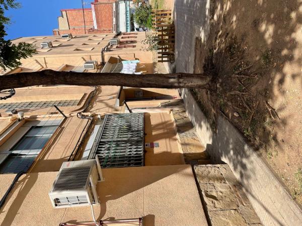 Sprzedaż mieszkania w Piso en Calle de la Florida, La Florida, Hospitalet de Llobregat, Hospitalet de Llobregat
 photo