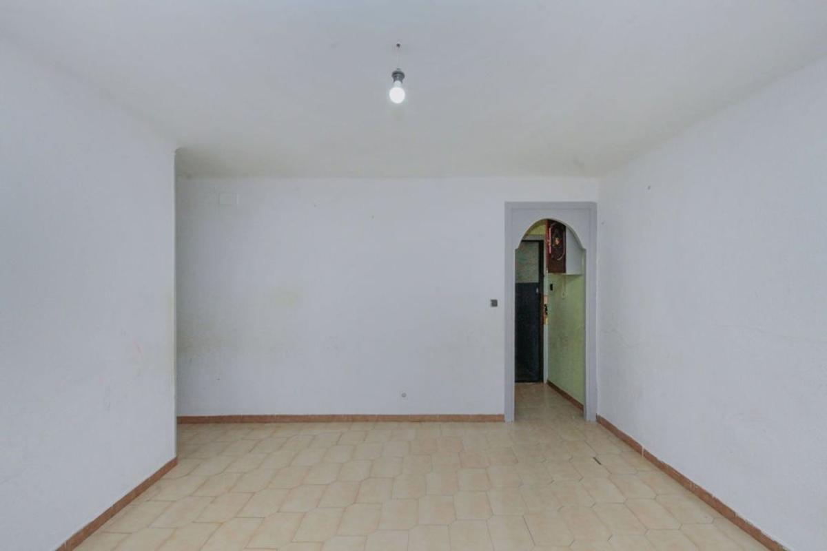 Venta de piso en Piso en Calle de Calderón de la Barca, La Salut, Badalona, Badalona
photo 3