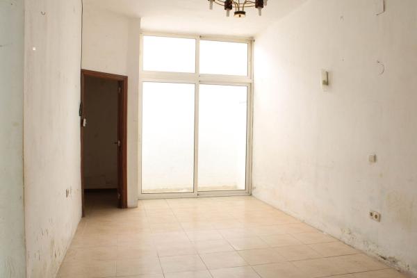 Venta de piso en Piso en Calle Barcelona, Centre, Sant Feliu de Llobregat, Sant Feliu de Llobregat
 photo 3