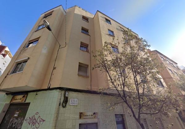 Sprzedaż mieszkania w Piso en Calle Cervantes, Pubilla Cases, Hospitalet de Llobregat, Hospitalet de Llobregat
 photo