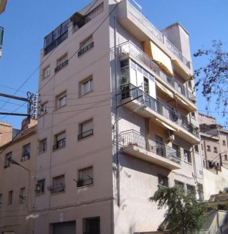 Venta de piso en Piso en Calle Miguel Hernández, La Pau, Badalona, Badalona
 photo