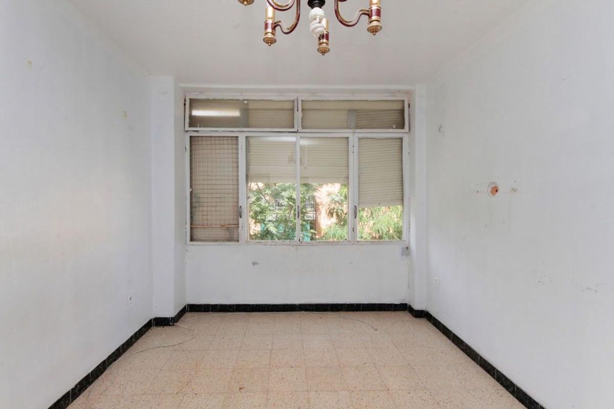 Venta de piso en Piso en Calle de Campoamor, Campoamor, Sabadell, Sabadell
photo 2