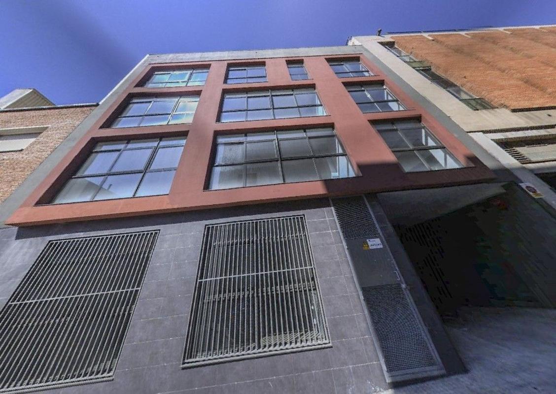 Venta de piso en Piso en Calle de Menéndez y Pelayo, Cementiri Vell, Terrassa, Terrassa
photo 1