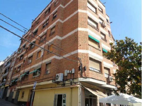Venta de piso en Piso en Via Júlia, Verdun, Barcelona, Barcelona
 photo