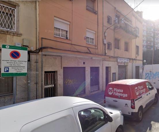 Sprzedaż mieszkania w Piso en Calle dels Naranjos, Pubilla Cases, Hospitalet de Llobregat, Hospitalet de Llobregat
 photo