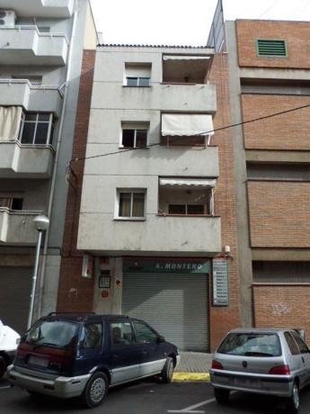Venta de piso en Piso en Calle Pi, Canovelles, Canovelles
 photo