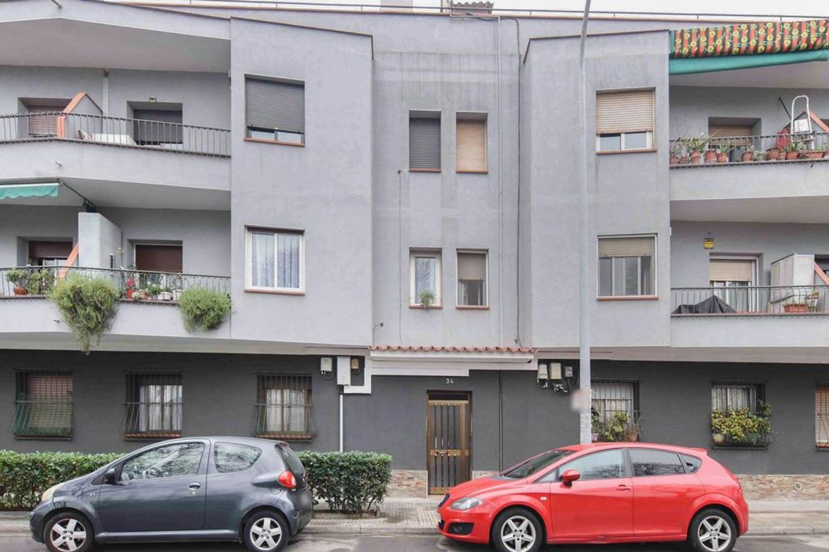 Venta de piso en Piso en Riera de Sant Cugat, Terra Nostra - Font Pudenta, Montcada i Reixac, Montcada i Reixac
photo 1