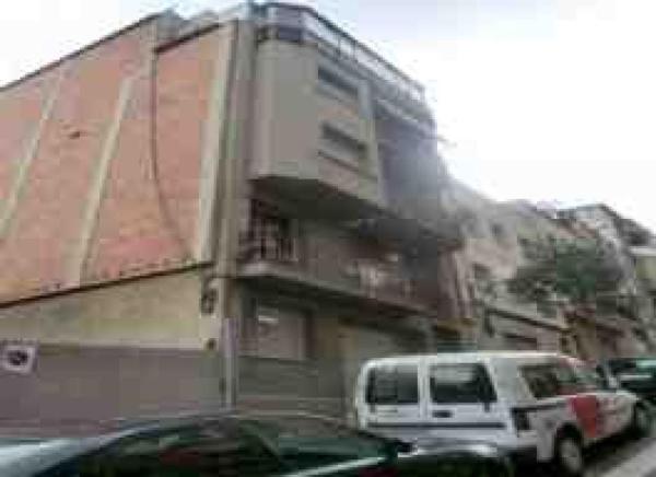 Venta de piso en Piso en Calle de Lepanto, La Pau, Badalona, Badalona
 photo