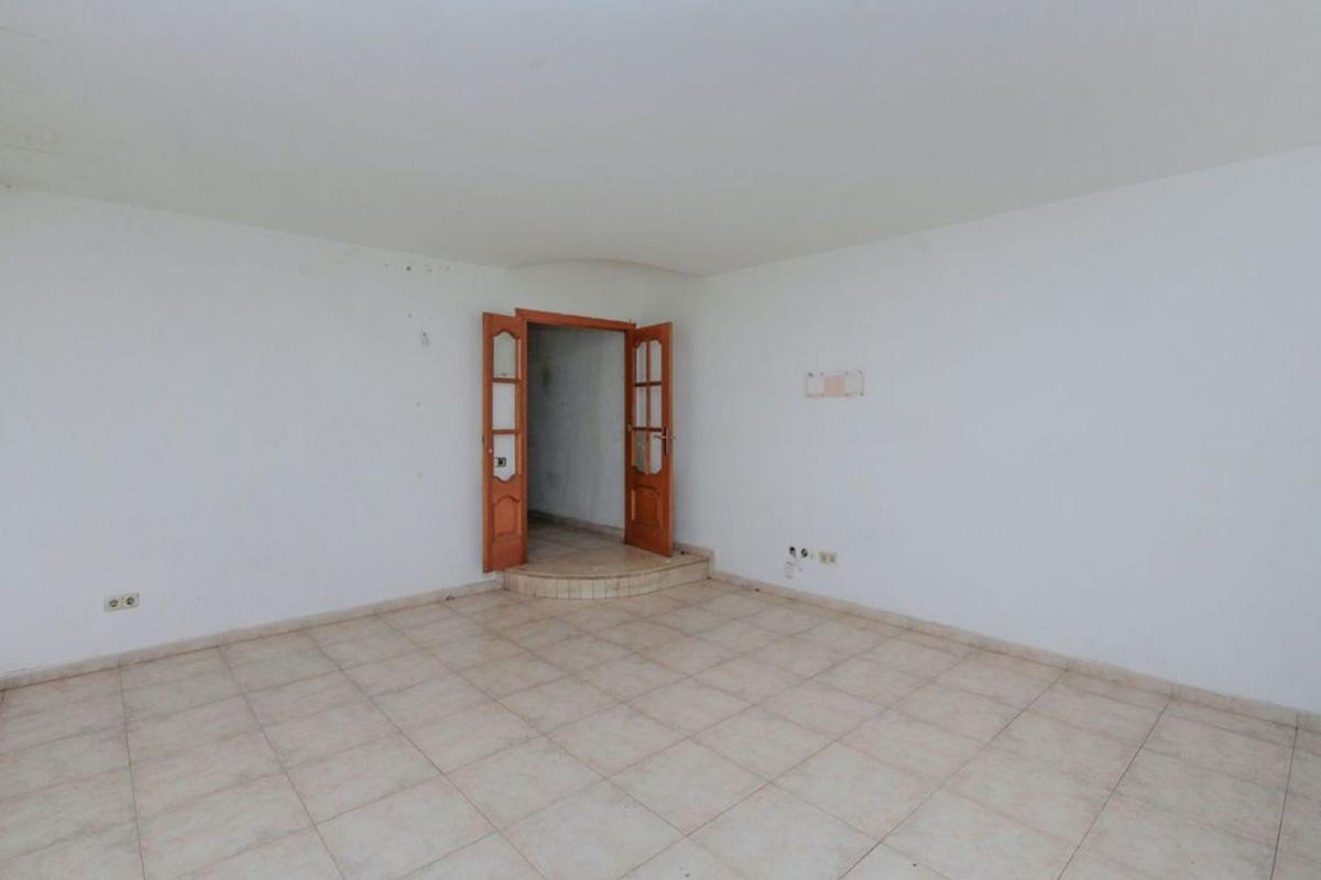 Продажа квартиры на Piso en Calle del Gironès, Ca N'Oriac, Sabadell, Сабадель
photo 4