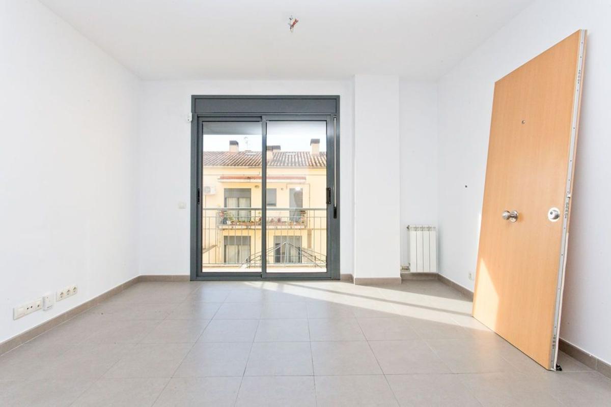 Venta de piso en Piso en Calle del Ripolles, 6 -54, Sant Sadurní d'Anoia, Sant Sadurní d'Anoia
photo 3