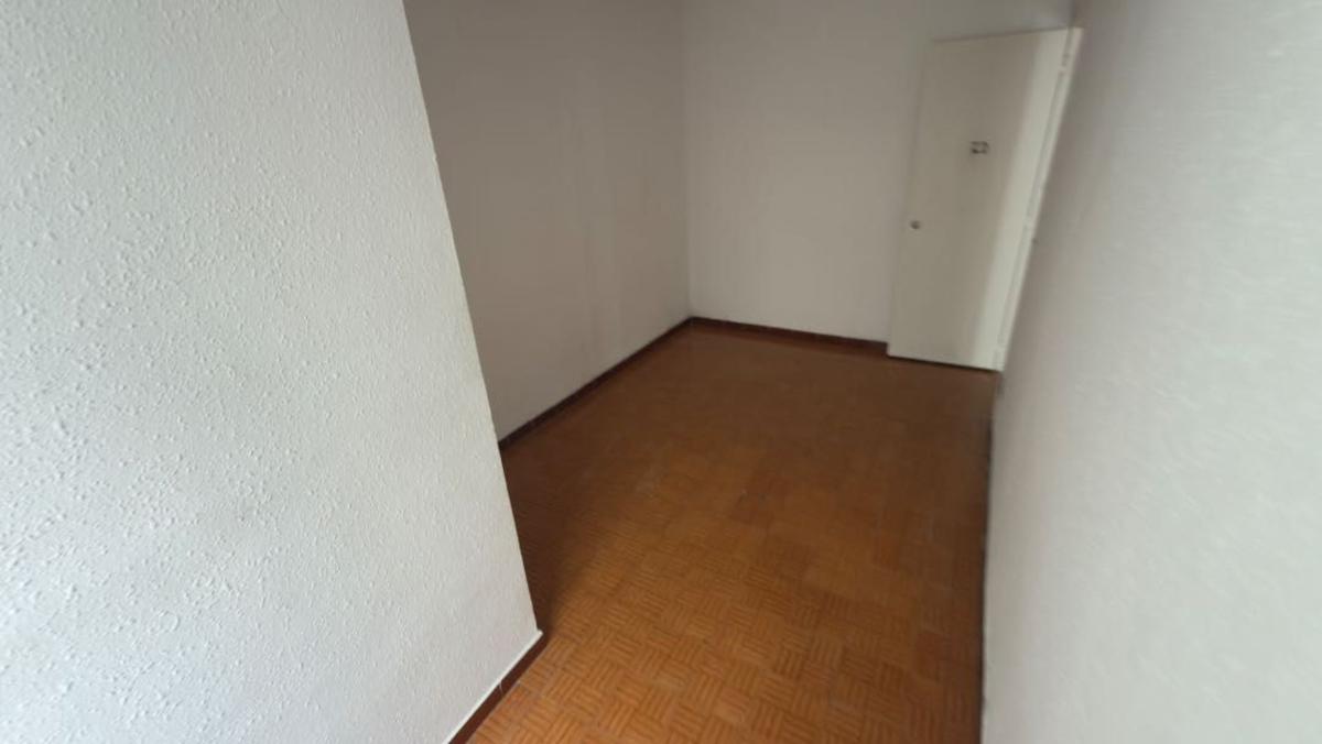 Sprzedaż mieszkania w Piso en Calle de Sant Salvador, Can Clos - Pinetons, Ripollet, Ripollet
photo 4