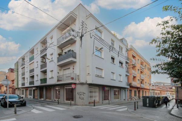 Sprzedaż mieszkania w Piso en Calle de Gaietà Ventalló, Centre, Mollet del Vallès, Mollet del Vallès
 photo