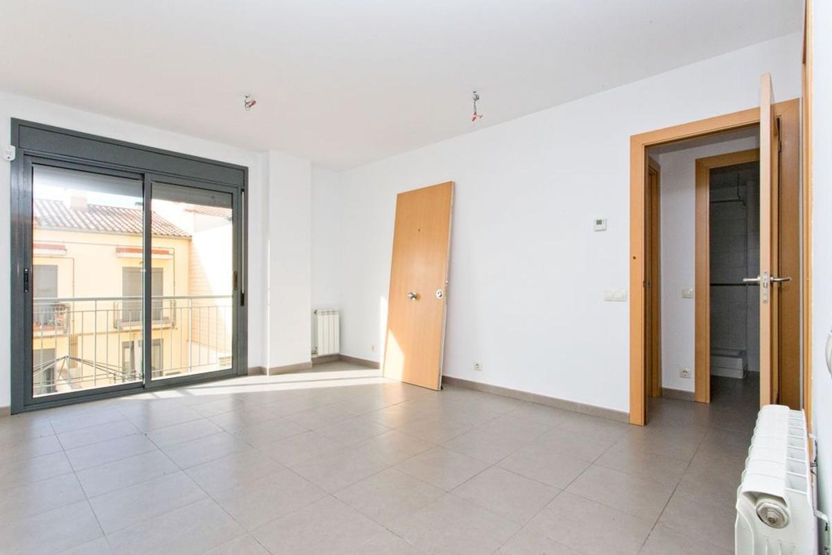 Sale of apartment in Piso en Calle de la Diputació, 30 -44, Sant Sadurní d'Anoia, Sant Sadurní d'Anoia
photo 2